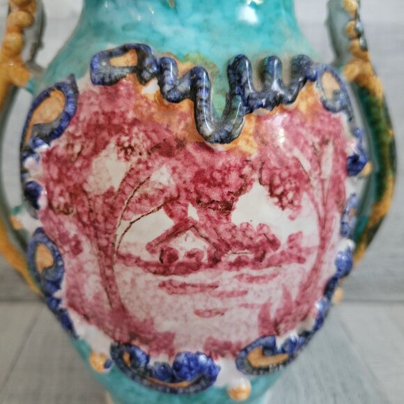 Vintage Daruta Italy Hand-Painted Ceramic Vase With Ornate Handles & Scenic Moti - Picture 2 of 8